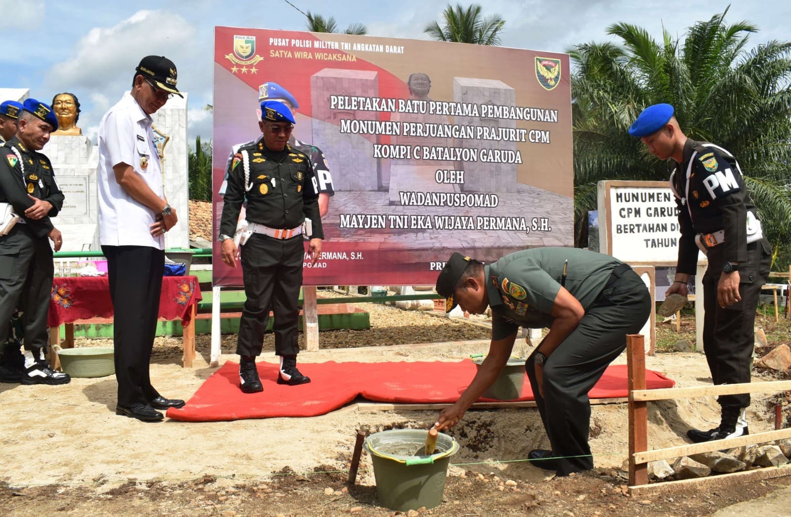 Danrem 043/Gatam, “Jadikan Monumen Ini Pengingat gan Referensi Bagi Generasi Muda Tentang Sejarah Perjuangan CPM Kompi C Batalyon Garuda di Lampung“