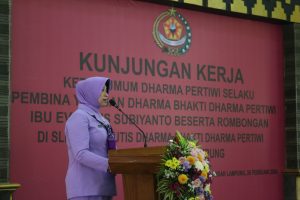 Ketua Umum Dharma Pertiwi Ny. Evi Agus Subiyanto Kunjungi SLB Kemiling Bandar Lampung