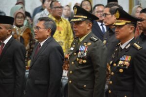 Pj. Bupati Dan Ketua Tim Penggerak PKK Kabupaten Lampung Utara Dilantik, Kasrem 043/Gatam Sampaikan Ucapan Selamat