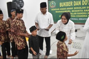 Momentum Ramadhan HUT Ke-78 Persit Kartika Chandra Kirana Koorcab Rem 043 PD II/Sriwijaya Santuni Anak Yatim Piatu