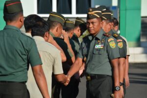 Usai Cuti Hari Raya Idul Fitri 1445 H, Korem 043/Gatam Laksanakan Halal Bihalal