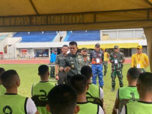 Danrem 043/Gatam Pantau Pelaksanaan Tes Kesegaran Jasmani Calon Taruna Akademi TNI TA. 2024