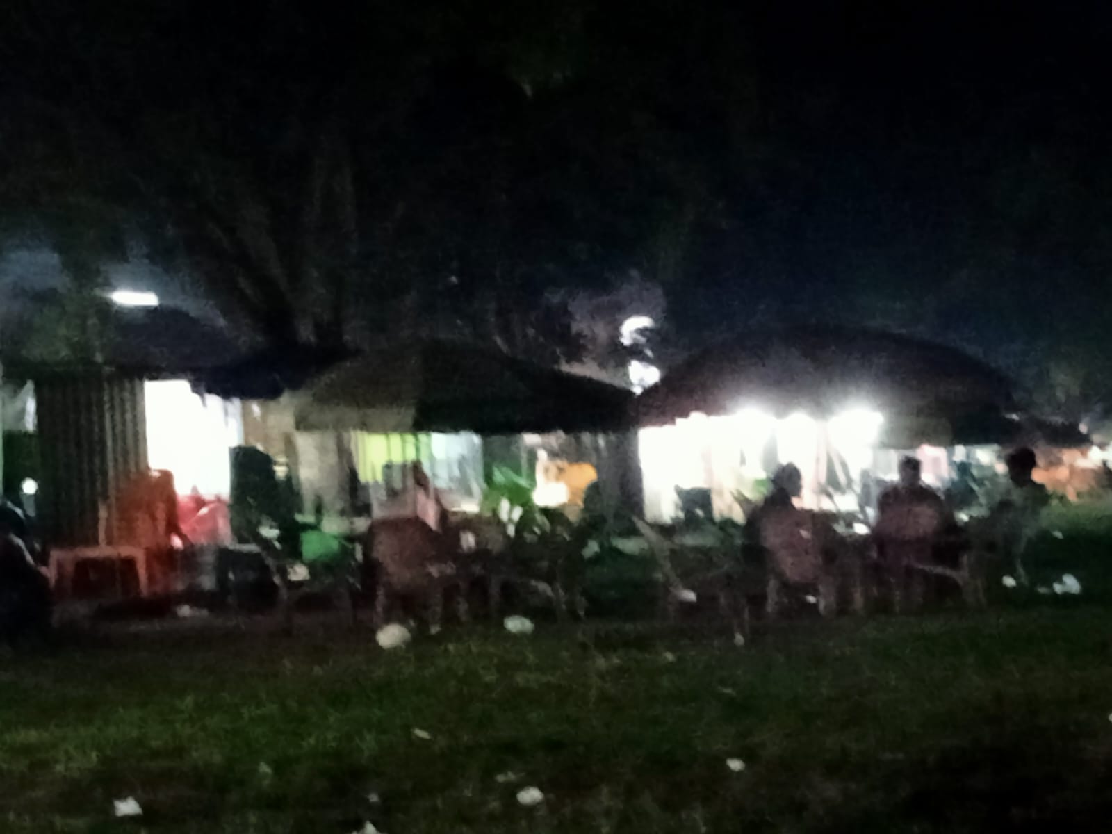 Pesta Minuman Alkohol, Tiga Wanita dan Sejumlah Laki-laki di Grebek Warga