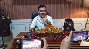 Kejaksaan  Negeri Lampung Tengah resmi tahan AA , dalam perkara korupsi