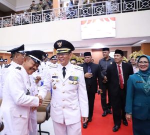Kadin DPMD Harapkan, Para Kades Tingkatkan kembali pelayanan kepada masyarakat.