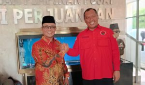 Ardito Wijaya  dan I Komang Koheri ,  Terima Rekomendasi DPP PDI Maju Cabup cawabup Lampung Tengah .