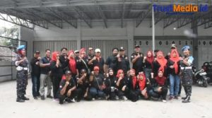 Menebar Kebaikan Dengan Berbagi, Ormas GRIB JAYA DPC Kota Metro Lakukan Kegiatan Jum’at Berkah Bersama PAC Metro Selatan