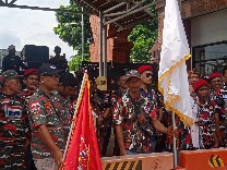 Aksi LMP selamatkan NKRI, Tolak PSN PIK2 di Gedung DPRD Banten