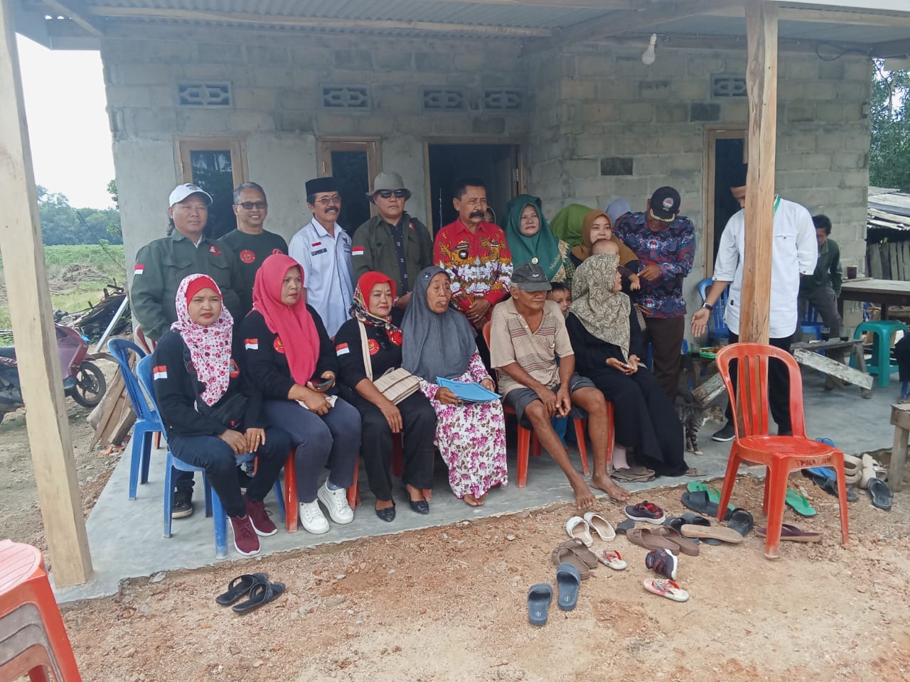 LSM Trinusa Tubaba Hadiri Serah Terima Kunci Rumah Layak Huni