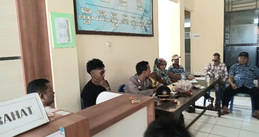 Kelurahan Kasunyatan Gelar Rapat Kerja: Bahas Terkait Warung di Jalan Banten Lama-Tonjong
