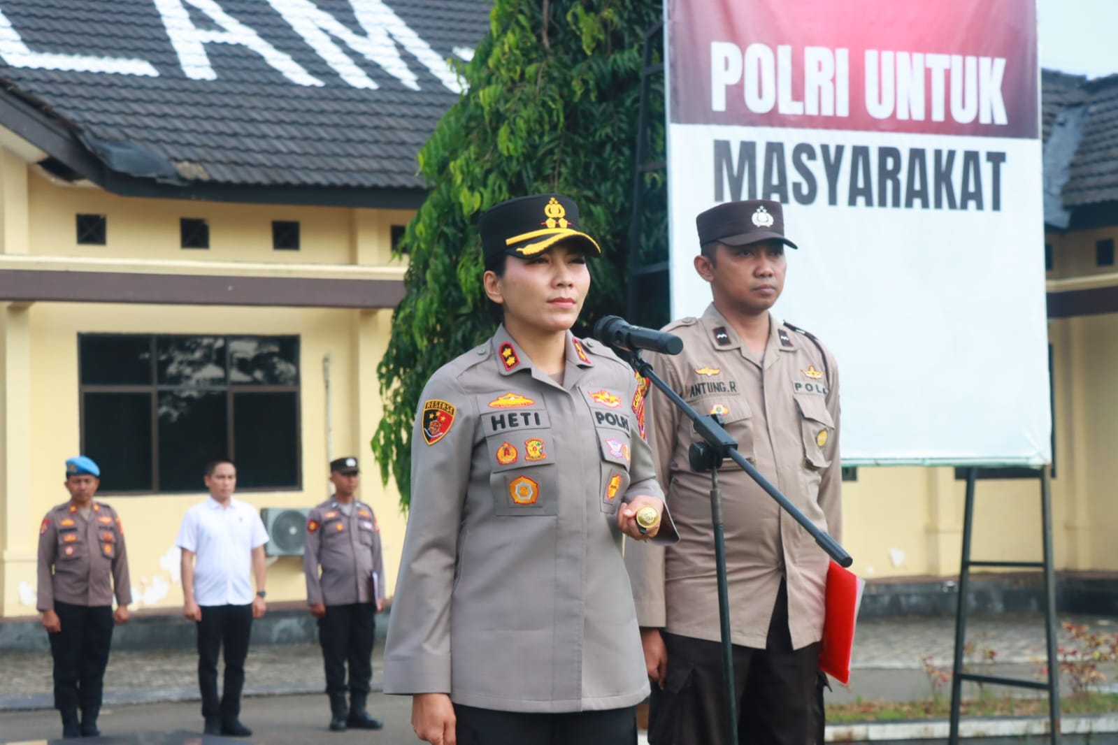 Pimpin Apel Perdana, Kapolres Ajak Personel Laksanakan Tugas  Kerja Cerdas dan Ikhlas