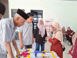 Penyerahan Koper Jama’ah Calon Haji Sinjai di Pantau Langsung KakanKemenag Kab. Sinjai