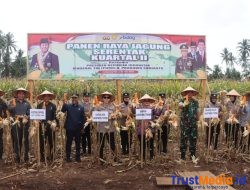 Kapolres Lampung Timur Hadiri Panen Raya Jagung Serentak Kuartal II