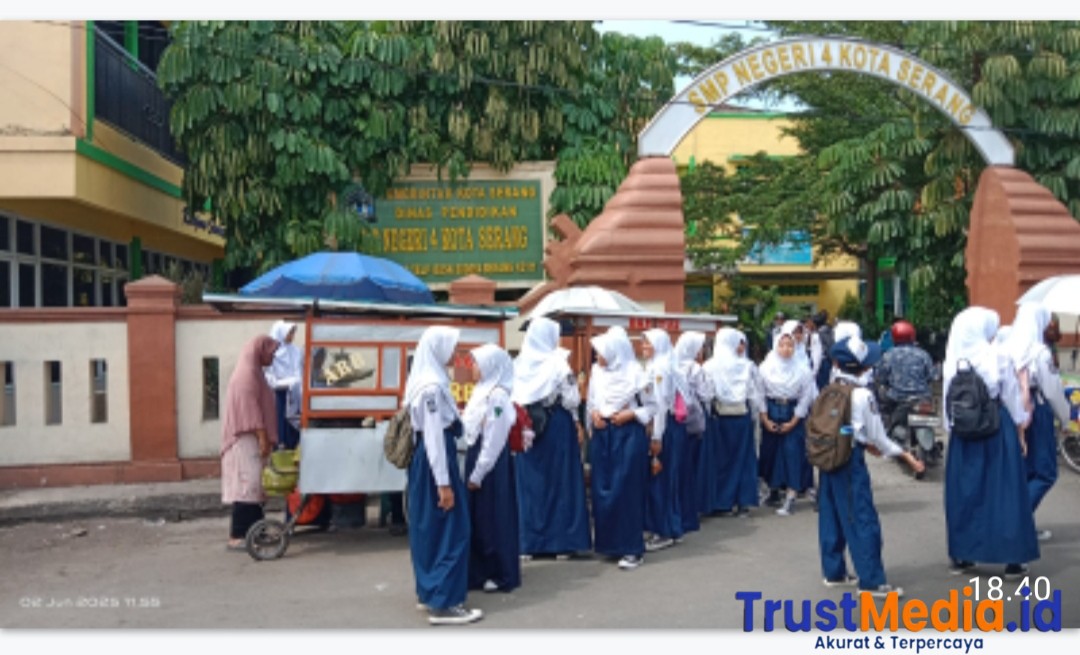 Raja Tega SMPN 4 Kota Serang Pungut Salaran ke Pedagang Kantin Merasa Terbebani