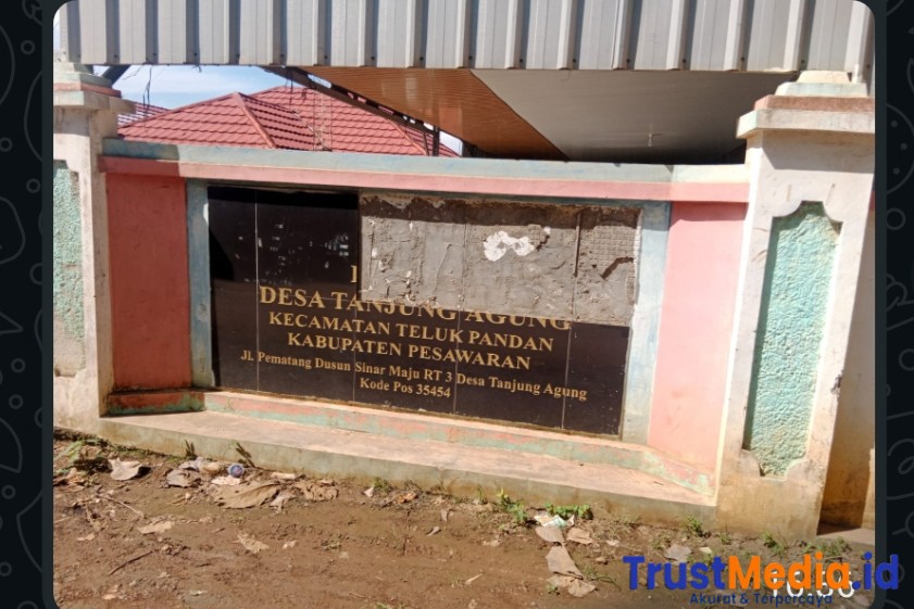 Investigasi terbuka Lembaga DPW Peduli hukum di desa Tanjung Agung Teluk Pandan Pesawaran temukan berbagai keluhan masyarakat . Investigasi terbuka Lembaga DPW Peduli hukum di desa Tanjung Agung Teluk Pandan Pesawaran temukan berbagai keluhan masyarakat .