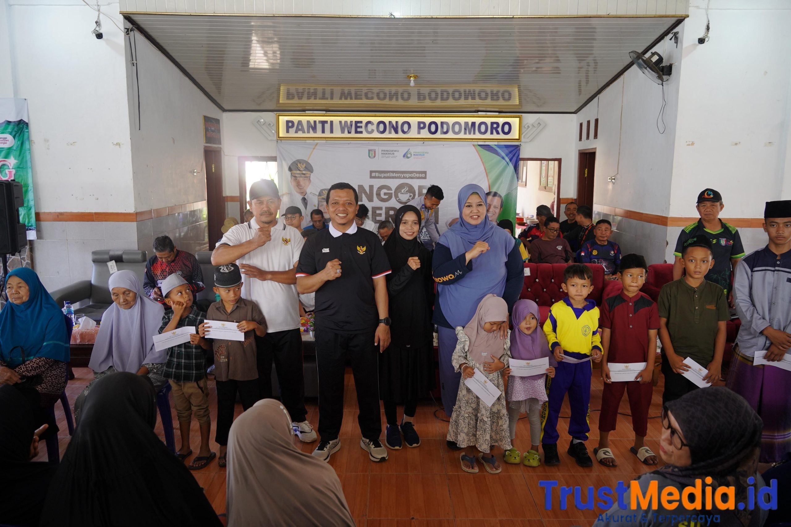 Bupati dan Wakil Bupati Pringsewu Serap Aspirasi Warga di Ngopi Serasi Pekon Podomoro