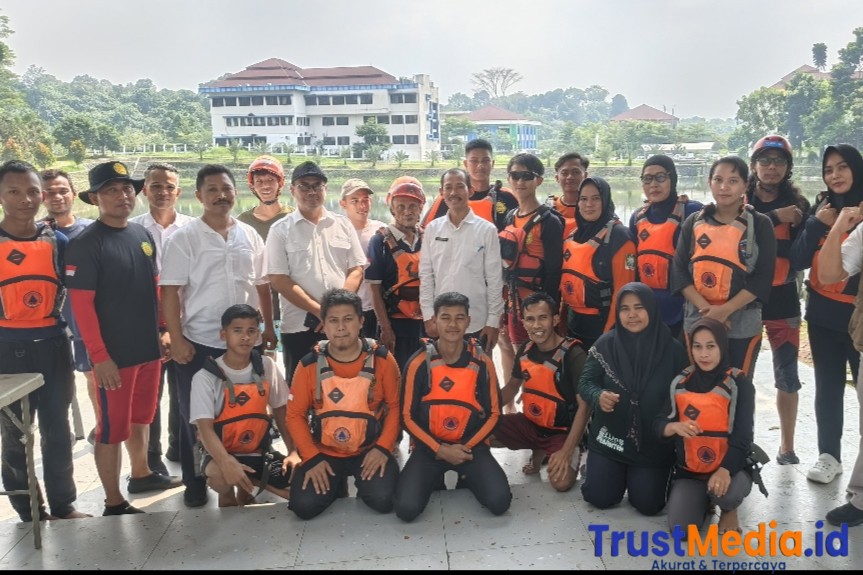 BPBD Banten adakan Kegiatan Peserta Peningkatan Kapasitas Evakuasi di dalam Air.