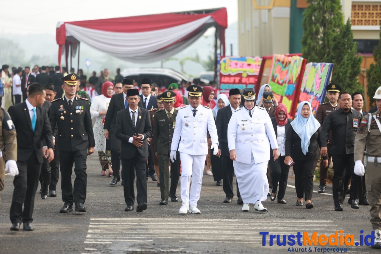 Pemkab Pringsewu Gelar Upacara Peringatan HUT Ke-80 Proklamasi Kemerdekaan RI