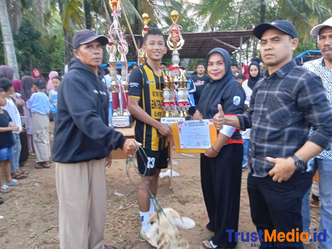 PHBN & Karang Taruna Desa Wanasalam Sukses Gelar Turnamen Sepak Bola Antar RT