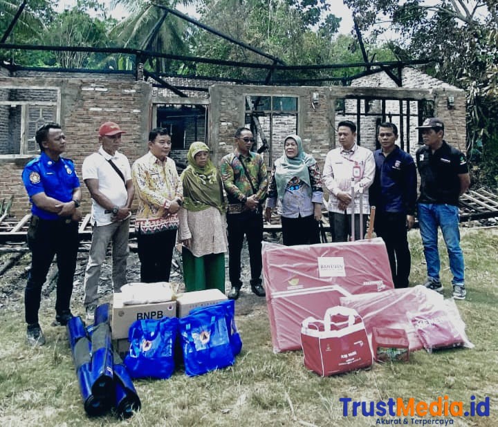 Pemkab Pringsewu Bergerak Cepat Berikan Bantuan Pasca Kebakaran di Keputran