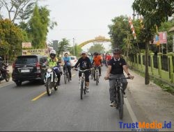 Bupati Pringsewu & Jajaran Pemkab Gowes Bareng