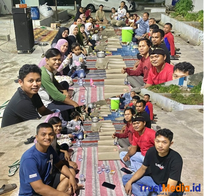 Syukuri Nikmat Kemerdekaan, Warga G5-G6 Perum.GHK Tahap 5 Gelar Doa Dan Makan Bersama
