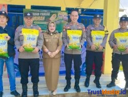 Polsek Jabung Gelar Gerakan Pangan Murah di Balai Desa Sambirejo