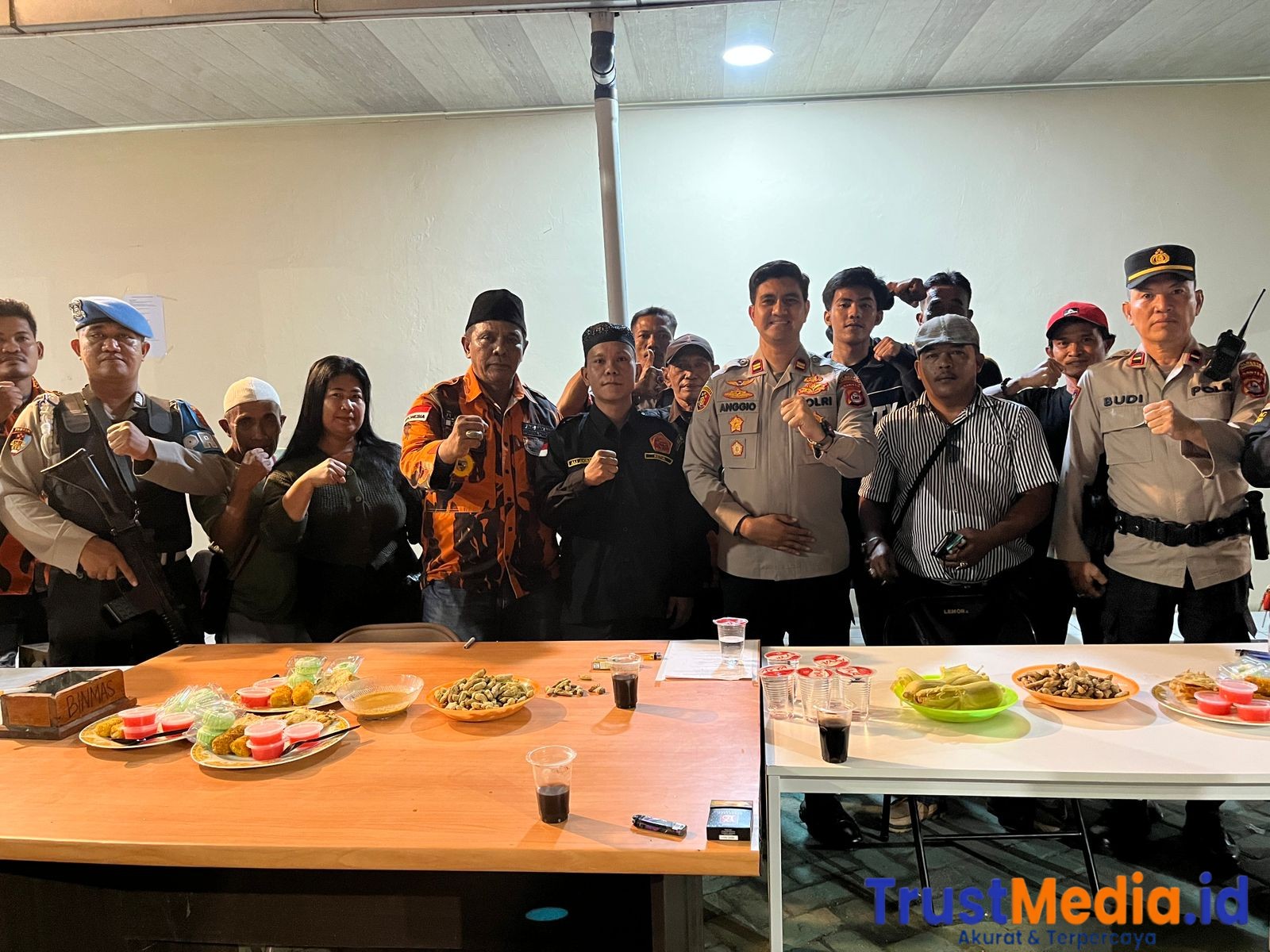 Atas Instruksi Ketua MPC, Pemuda Pancasila PAC Jayanti Ngepam di Polsek Cisoka: Ormas Hadir untuk Kamtibmas