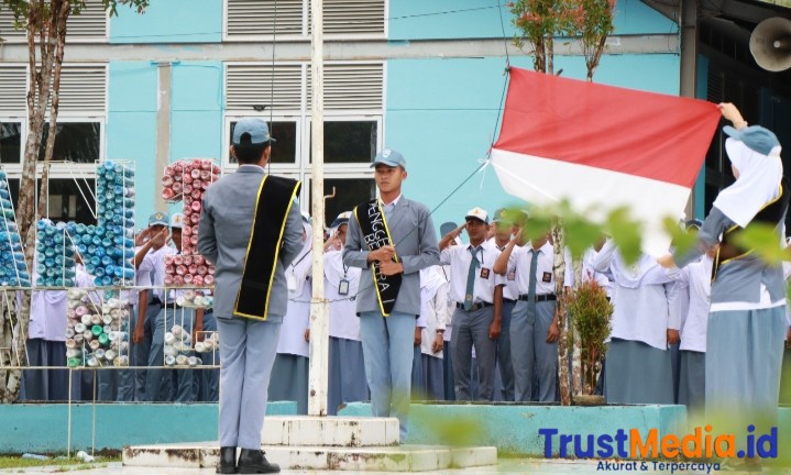 Polisi Masuk Sekolah Simeulue: Polres Simeulue Jadi Irup Serentak di 13 Sekolah