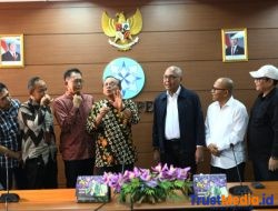 PWI Kecam Pencabutan Kartu Liputan Wartawan CNN Setelah Tanyakan Program Makan Bergizi Gratis kepada Prabowo