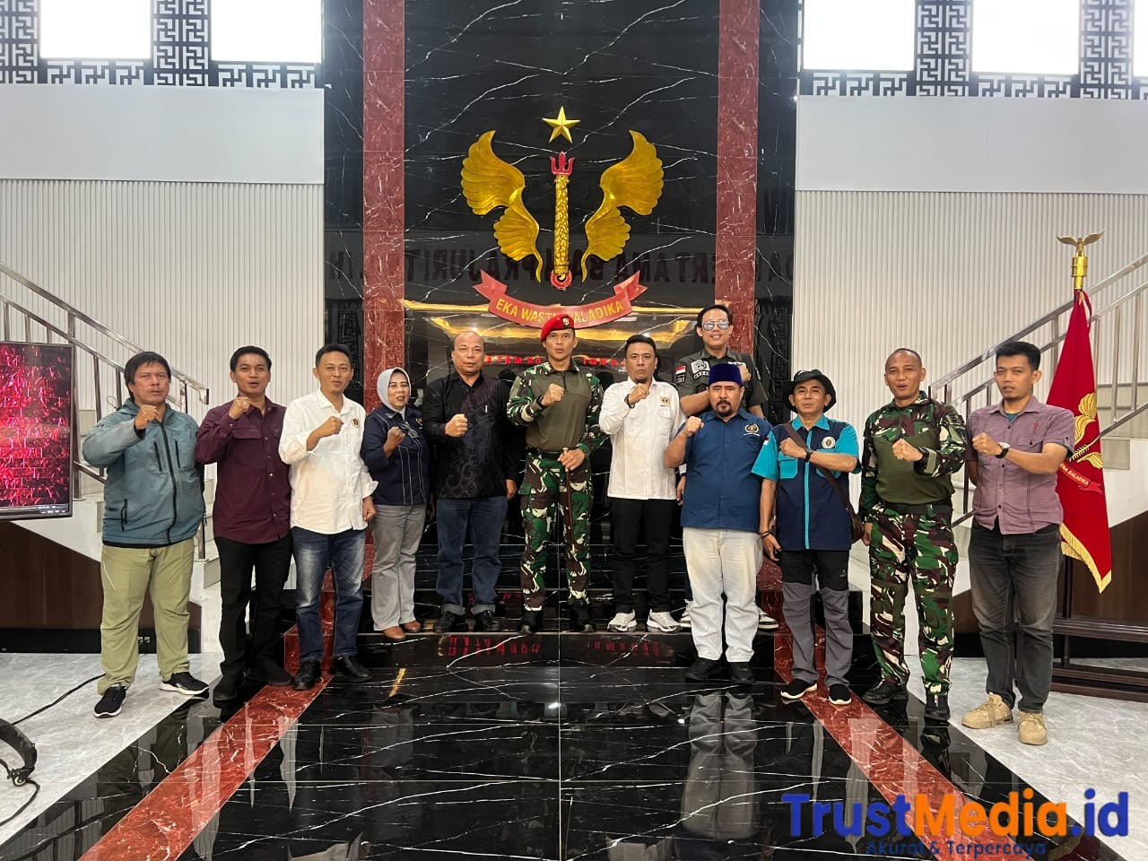 PWI Banten Jalin Silaturahmi dengan Grup 1 Kopassus: Perkuat Sinergi untuk Persatuan dan Informasi Bangsa