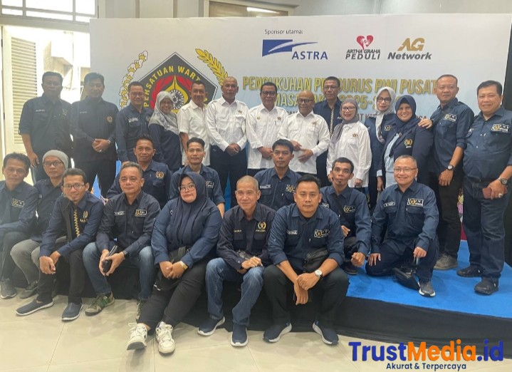 Semangat Persatuan Membara di Solo: Rombongan PWI Lampung Cetak Rekor Kehadiran di Pelantikan Pengurus PWI Pusat 2025-2030