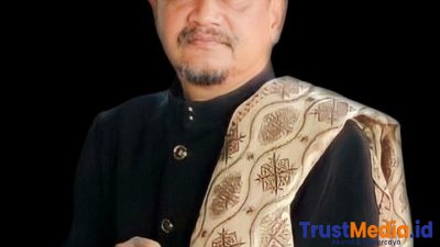 ABI LAMPISANG ULAMA ACEH MINTA GHUFRAN DI PECAT DARI DPR RI ABI LAMPISANG ULAMA ACEH MINTA GHUFRAN DI PECAT DARI DPR RI