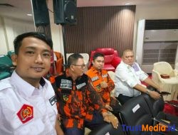 Paripurna Di Buat Heboh Dua Oknum Aktivis Dengan Suara Lantang Bupati Dan DPRD Kabupaten Tangerang Tidak Bertanggungjawab