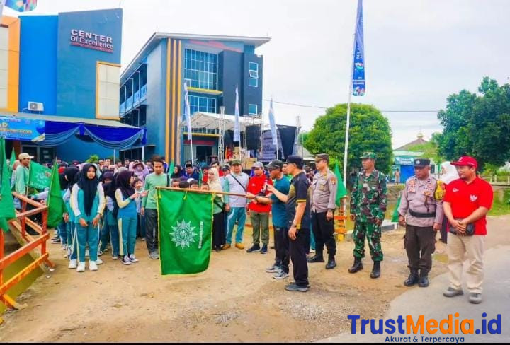 Memajukan Kesejahteraan Bangsa, Motto Milad ke-113 Muhammadiyah, Dimeriahkan dengan Lomba Jalan Sehat