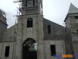 Misa Pembukaan Tahun Ardas IX Di Gereja Katolik Santo Yohanes Pembaptis Sidobangun Di Tandai Dengan Penanaman Pohon .