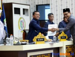 Perda Perumdam Way Sekampung & APBD Pringsewu 2026 Disahkan