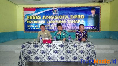 Dewan Propinsi Lampung H.Singa Ersa Awangga, SH. Gelar Reses . Dewan Propinsi Lampung H.Singa Ersa Awangga, SH. Gelar Reses .