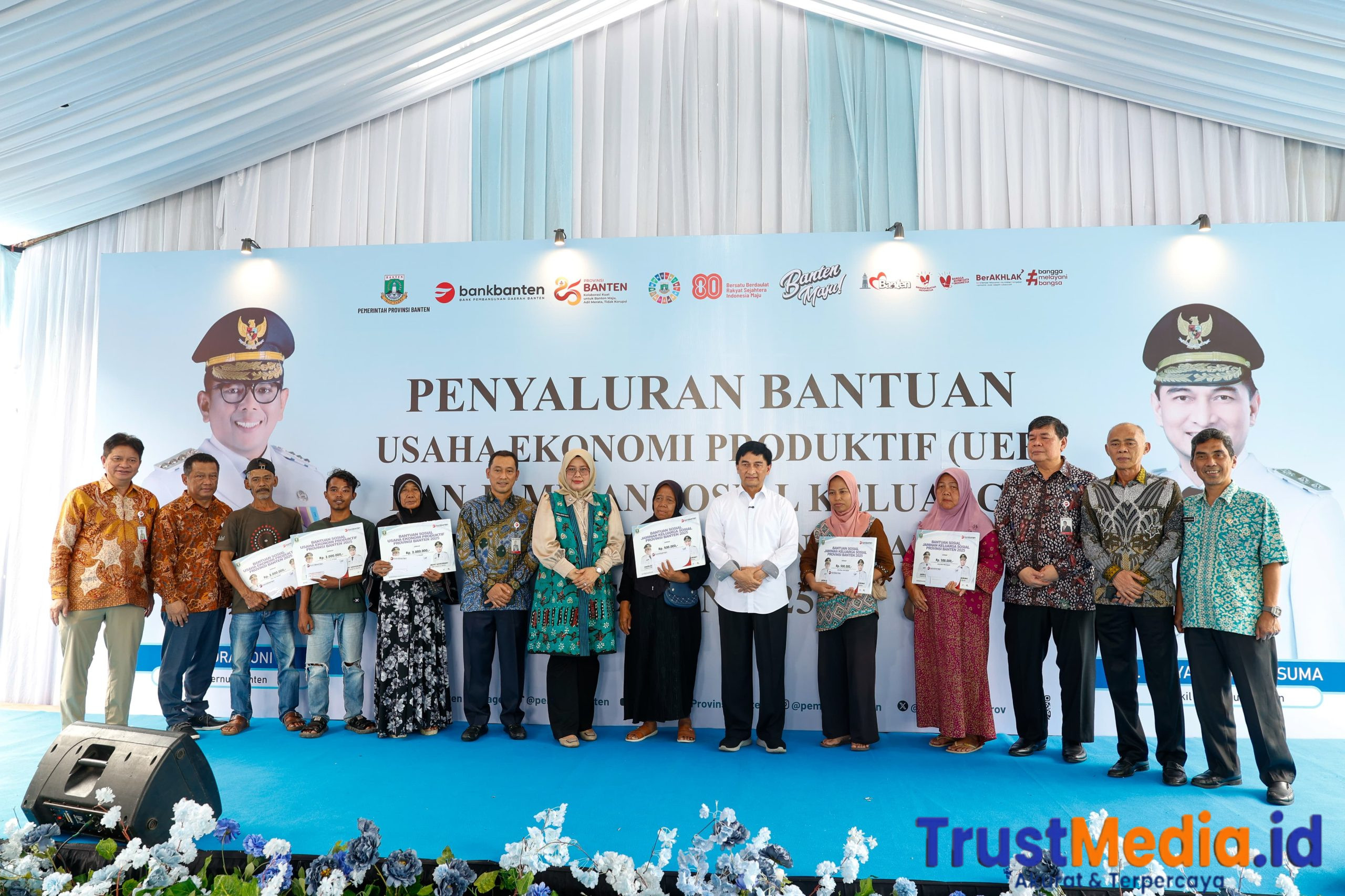 Dukung Peningkatan Kesejahteraan Masyarakat, Bank Banten Salurkan Berbagai Bantuan Sosial