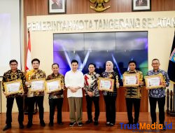 Perkuat Ekonomi Nasional, Bank Banten Raih Penghargaan BUMD Terbaik di Tangerang Raya Award 2026