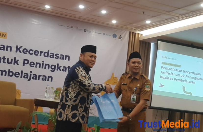Pemanfaatan AI dalam Pendidikan: Disdik Kab Bekasi Tekankan Urgensi dan Tantangan*
