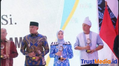 Bupati Serang Ratu Zakiyah Raih Penghargaan Golden Award PWI di Acara HPN 2026
