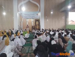 Safari Ramadhan 1447 H Walikota Bandar Lampung di Masjid Al Ikhlas Al Azhar BKP gelontorkan Bantuan Rp. 250 Juta .