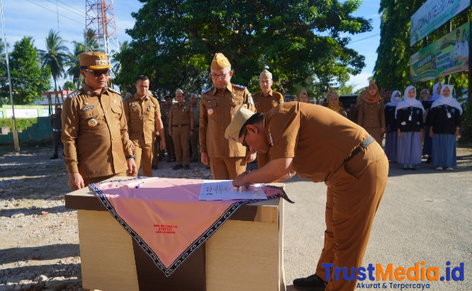 Bupati Pringsewu Canangkan Zona Integritas Menuju WBK dan WBBM di DPMPTSP